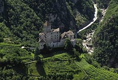Burg Karneid in Bozen Südtirol